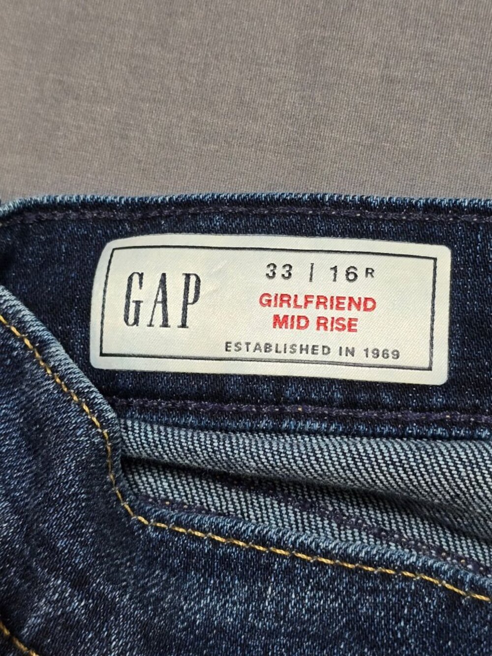 Gap Womens Girlfriend Mid Rise Jeans Size 33/16R Stretch Denim Blue - Picture 2 of 5